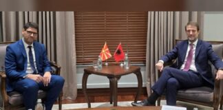Hoxha takim me ministrin e Maqedonisë së Veriut! Në fokus Korridori VIII dhe bashkëpunimi i mëtejshëm mes dy vendeve