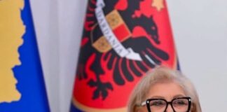 FOTOLAJM/ ‘Mami im, Presidentja e Kosovës’/ Urimi i veçantë i vajzës së Justina Shiroka-Pulës