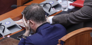 A vlen kritika pa votën dhe një shënim për rastin Erion Braçe