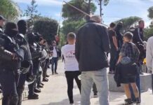 Tentativë për t’u ngjarë të rinjve, militantët e Berishës i kopjojnë gjestin e karremit me kroasant