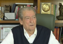 Ambasadori amerikan vizitoi SPAK-un, Berisha i përgjigjet me akuza të forta: Është armik i betuar i pluralizmit politik