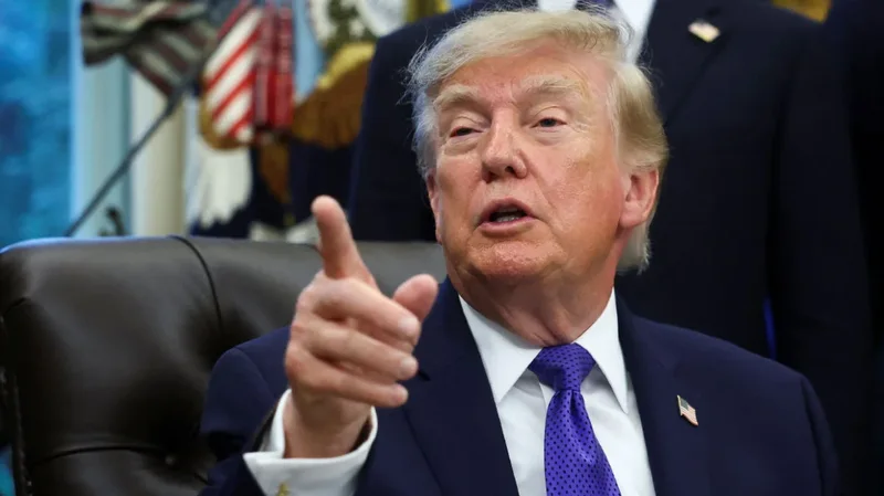 mund-te-zgjidhet-ne-menyren-e-lehte-ose-te-veshtire-trump-paralajmeron-nje-vendim-per-iranin