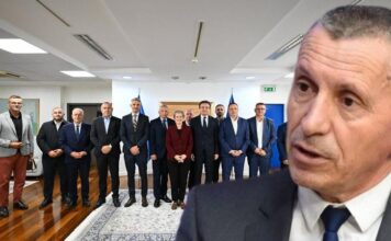 Kamberi i përgjigjet kërcënimit të Vuçiç: Shqiptarët nuk do ndahen as pas zgjedhjeve