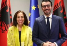 Ambasadorja e BE-së takon ministrin Karakaçi: Mbështetje për Shqipërinë në energji dhe transport