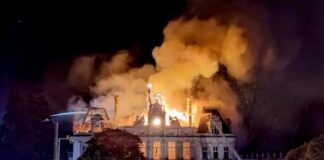 Digjet bashkia historike e Limoges/ Francë, persona të maskuar hynë brenda ndërtesës dhe i vendosën flakët