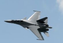 Rrëzohet një avion ushtarak në Pakistan, dy pilotë të vdekur