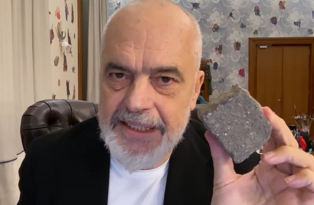  Nuk më mundni dot me zgjedhje   Rama  Nga vezët dhe uji kaluat te gurët  shteti nuk dorëzohet para kësaj