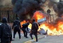 Protestat e nxënësve dalin jashtë kontrollit në Francë, 400 shkolla të mbyllura, 100 të plagosur, 2 mijë të arrestuar