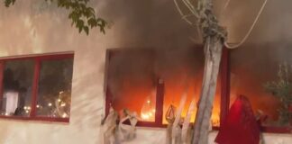 Zjarri te Komisariati Nr.3, raportohet disa efektivë të plagosur