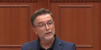 Braçe bllokon foltoren, kundërshton propozimin e PS për ‘Territorialen’: S’është reformë, janë shkelur parimet! S’ka pasur transparencë, kompetencat që u janë lënë bashkive janë banale