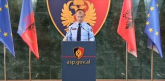 Policia sqaron pse RENEA doli në protestën e së shtunës: Morëm telefonatë për persona të armatosur mes turmës! Sekuestrohen fishekë luftarakë, bomba Molotov, vida e sfera metalike
