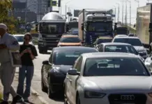 Sulmet ruse godasin rëndë Kievin, pezullohet trafiku në urën kryesore, zyrtari i lartë: Shumë dramatike gjendja