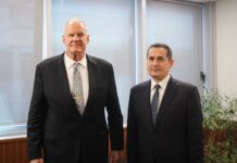 Ambasadori i SHBA në Tiranë Eric Wendt takon kreun e SPAK, zbardhet takimi