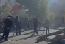 Protesta e studentëve, policia jep njoftimin: 55 të arrestuar, 51 efektivë të plagosur dhe 98 të proceduar