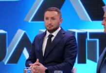 “U vranë flamingot, tani ka boshllëk, gërmadhë pa ide, frikë!”/ Flogert Muça: Kaosi po dëmton protestën