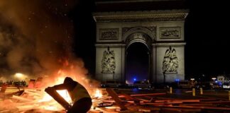 Francë/ Protestuesit tentojnë të afrohen drejt Pallatit Élysée, dislokohen forcat speciale të policisë
