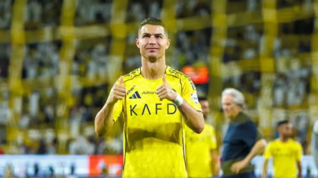 Polemika në Portugali  Cristiano Ronaldos i mjaftojnë 36 sekonda për të paguar gjobën