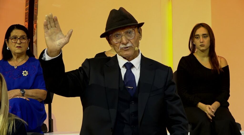 Trondit Shefqeti  Djali e nusja më kanë rrahur  Më erdhën 8 vetë  më kanë tërhequr zvarrë dhe 