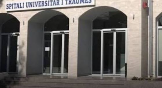 Dhuna në protestë  Shëndetësia  5 qytetarë u paraqitën te Trauma për trajtim  mes tyre dy të mitur dhe një efektiv