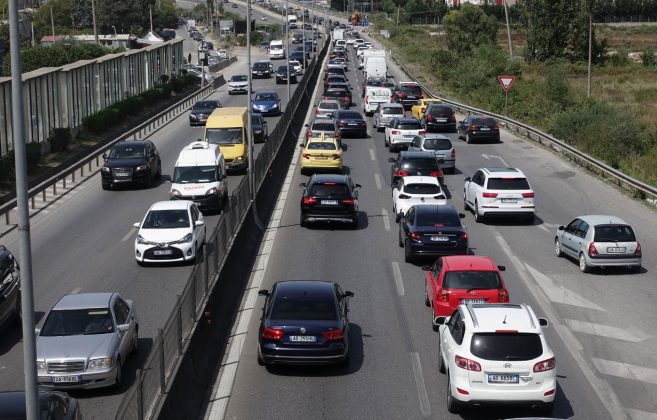 mbi-1-1-milione-mjete-ne-rruge-rritje-me-8-7-krahasuar-me-vitin-2025