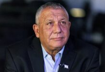 Rivali që po trondit Netanyahun ka një alternativë të fortë për Kryeministër të Izraelit